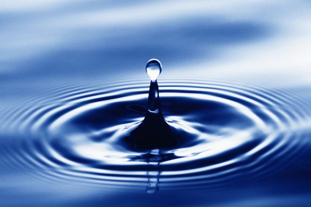 water_drop1.jpg